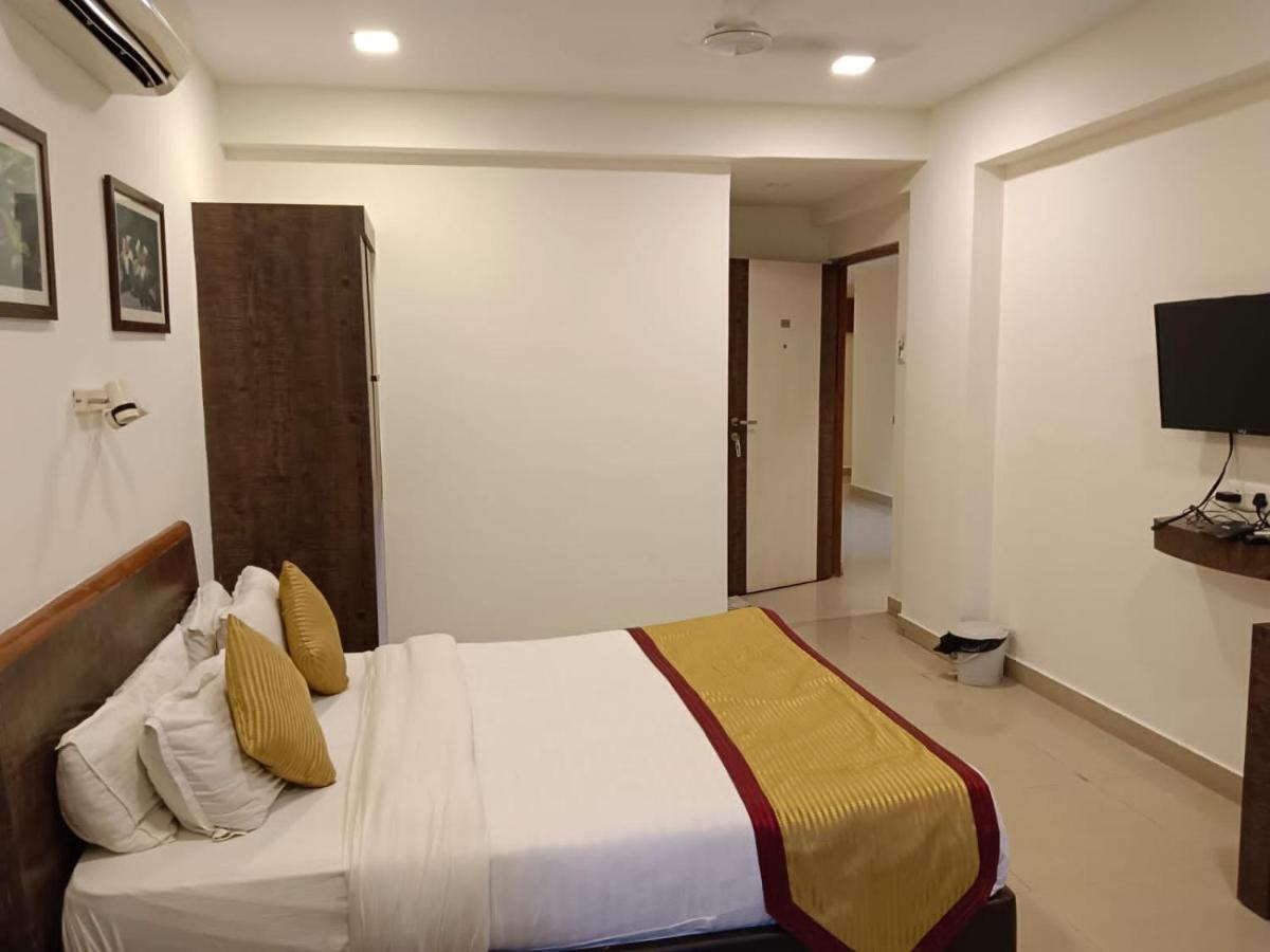 Boshan Hotels Mapusa Extérieur photo