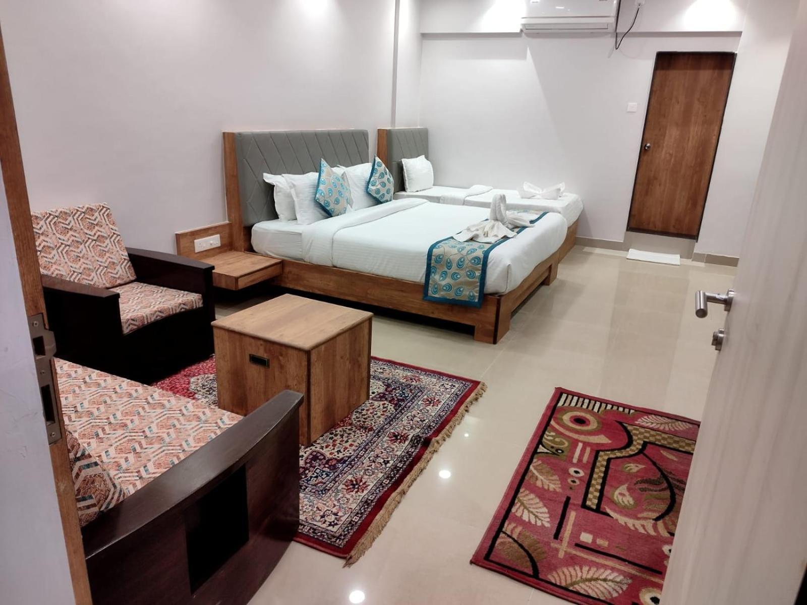 Boshan Hotels Mapusa Chambre photo