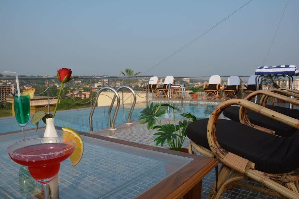 Boshan Hotels Mapusa Extérieur photo
